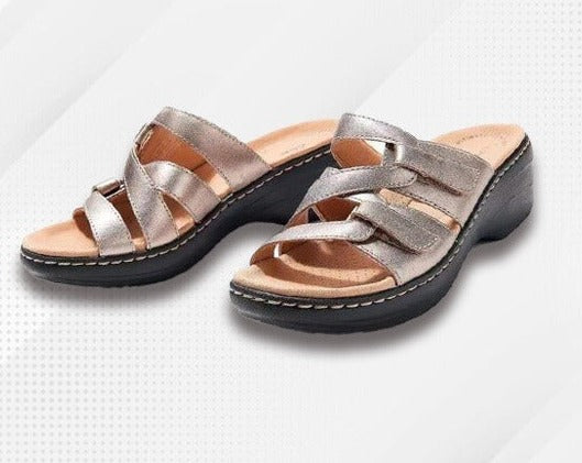 Sandalias elegantes y ligeras