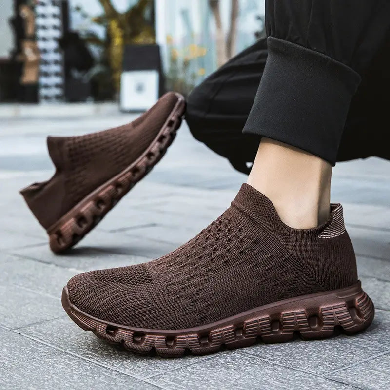 Engineered Knit Stretch Fit Slip-On Schoenen