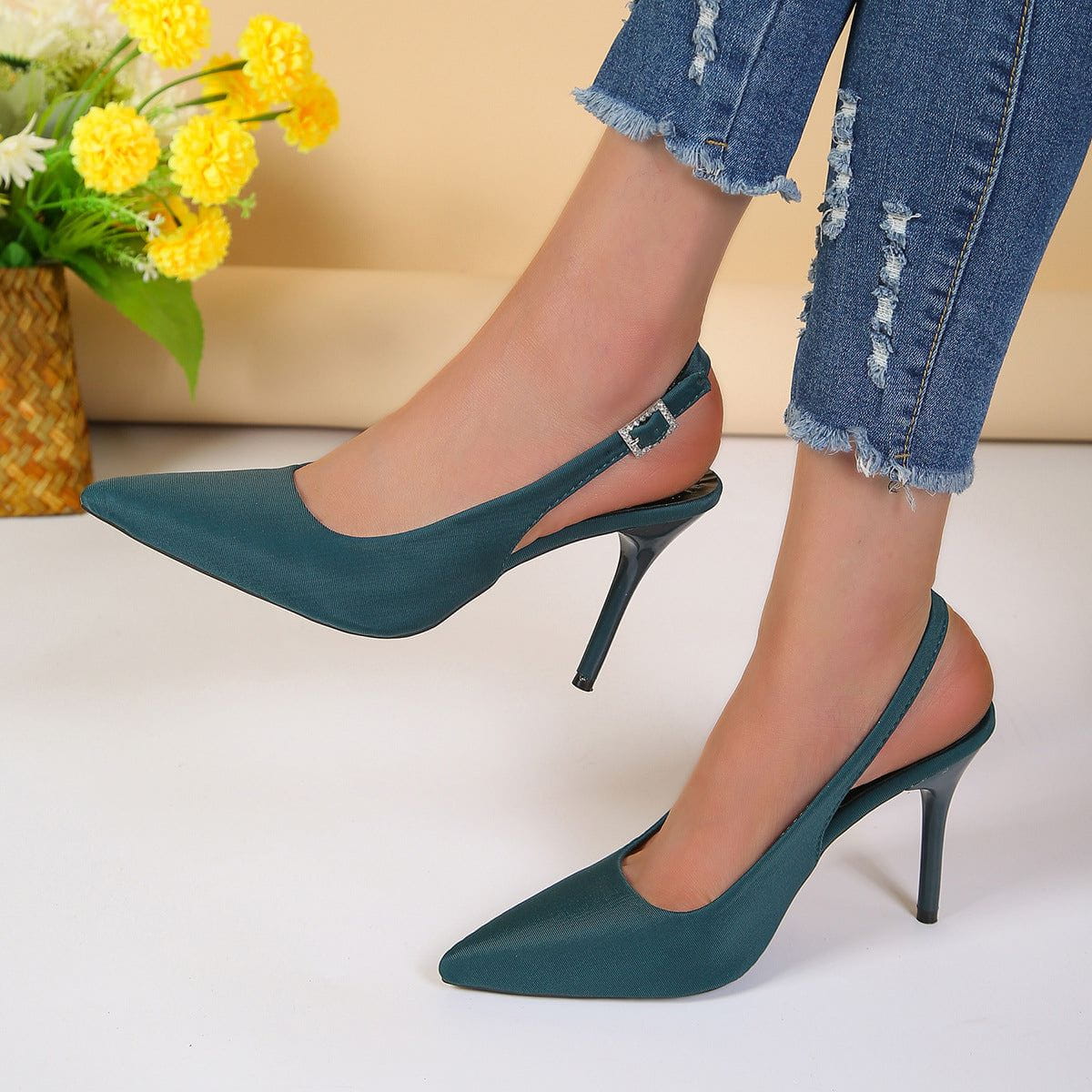 Moda Elegante Mujer Tacones Altos