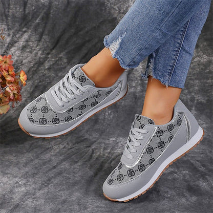 Zapatillas con cordones para mujer