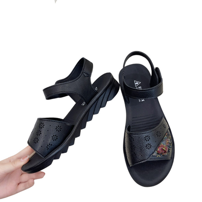 Sandalias casuales de piel suave para mujer