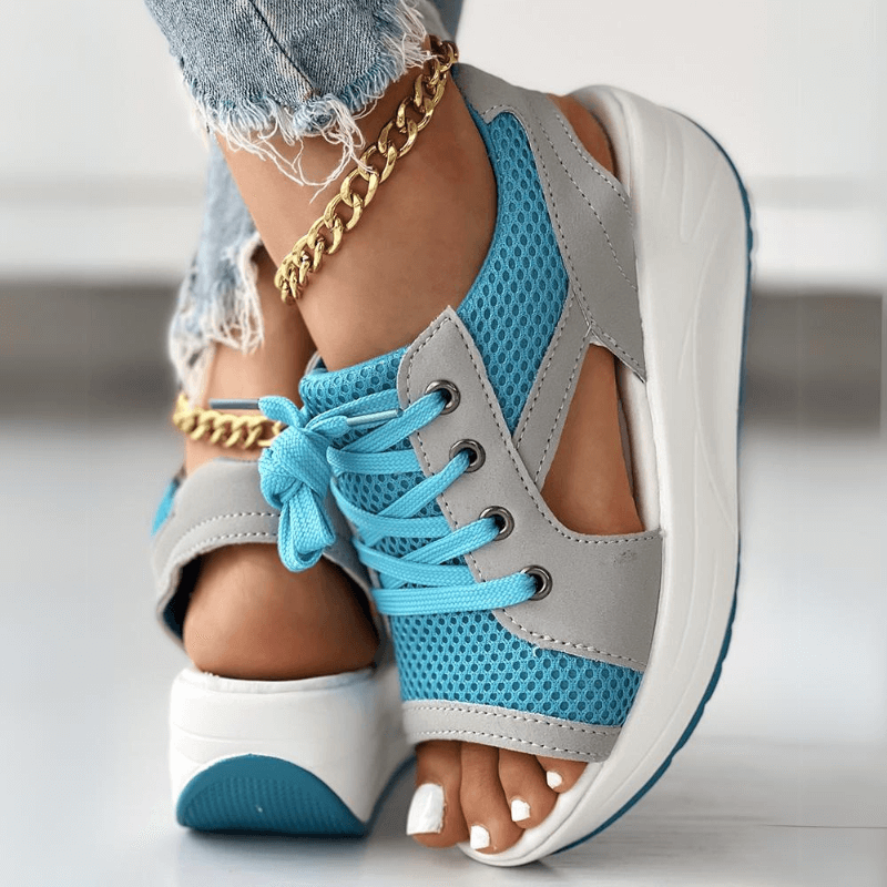 Sandalias de verano con cordones y paneles de contraste