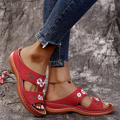 Sandalias con bordado floral para mujer