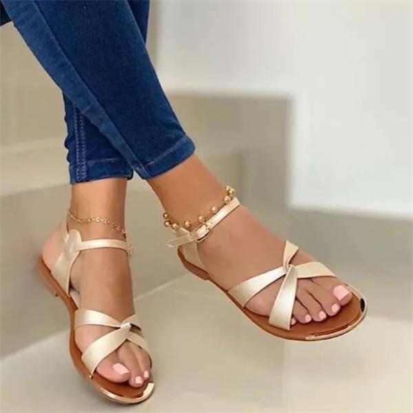 Sandalias de verano elegantes y cómodas