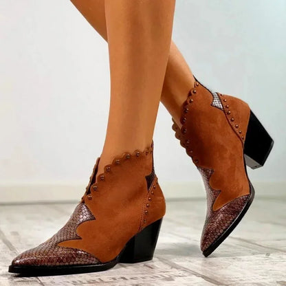 Botas de apoyo elegantes y detalladas