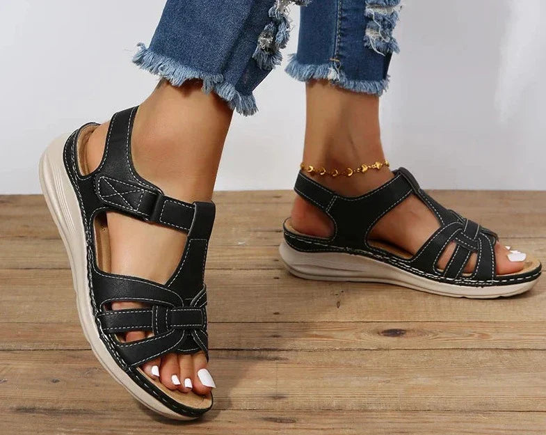 Sandalias de cuña retro