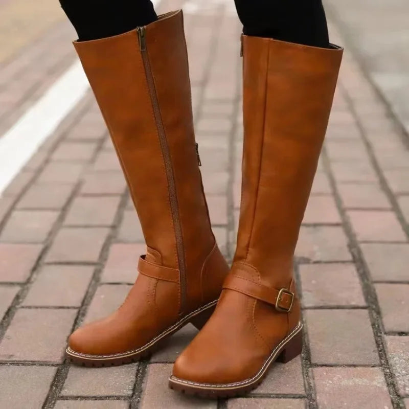 Botas ortopédicas cómodas y a la moda