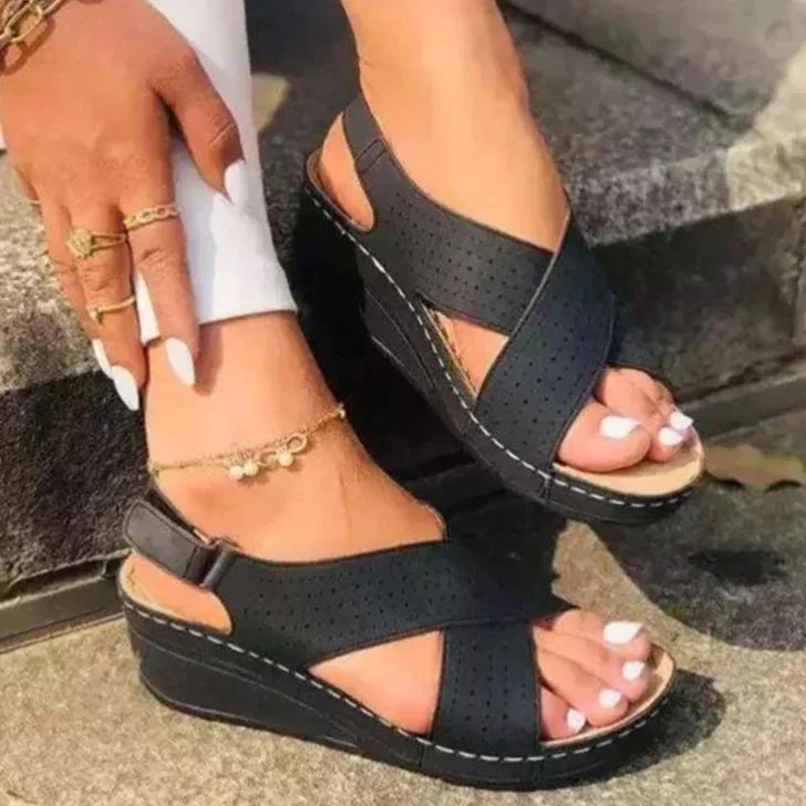 Sandalias de cuña con plataforma