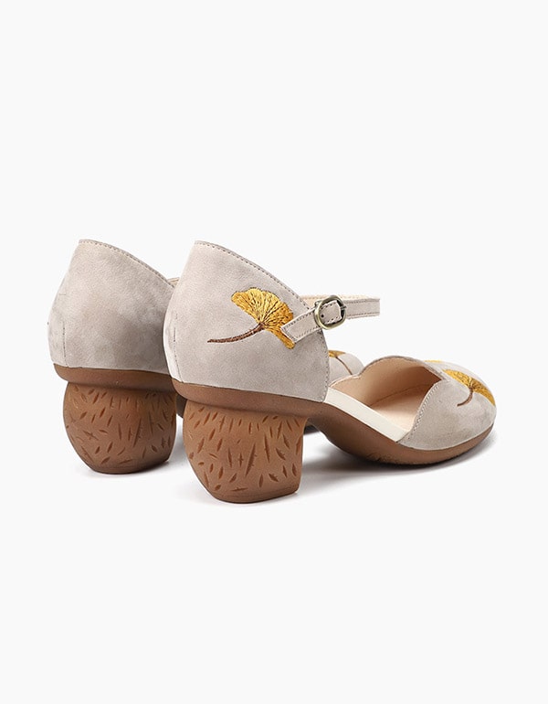 Sandalias casuales de piel suave para mujer