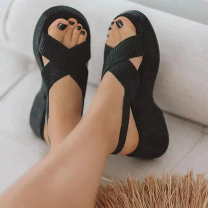 Sandalias con tira cruzada