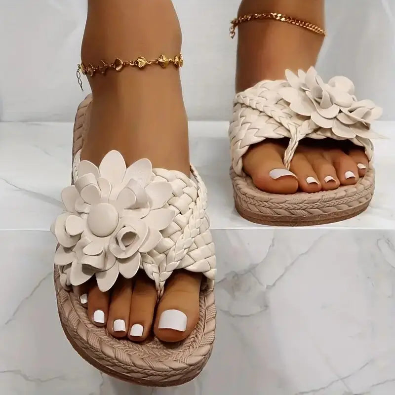 Sandalias florales de lona para el verano