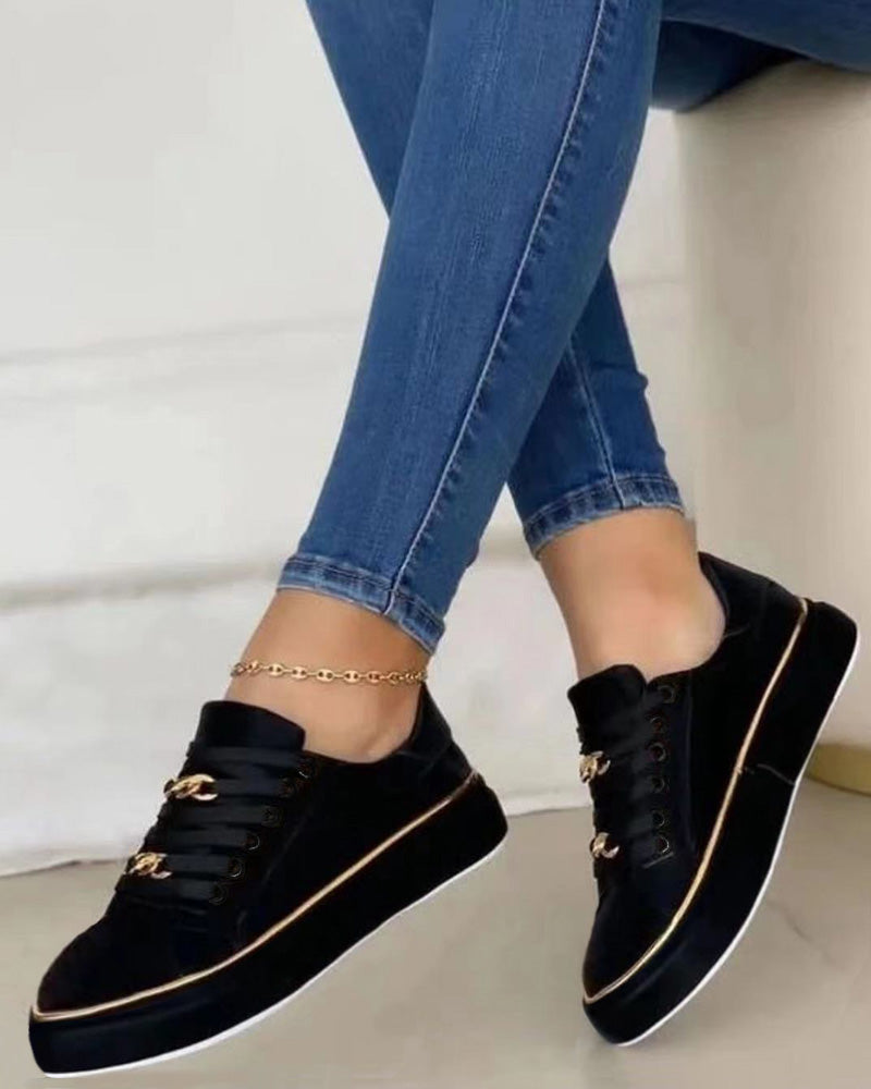 Zapatillas ortopédicas con estilo y sujeción